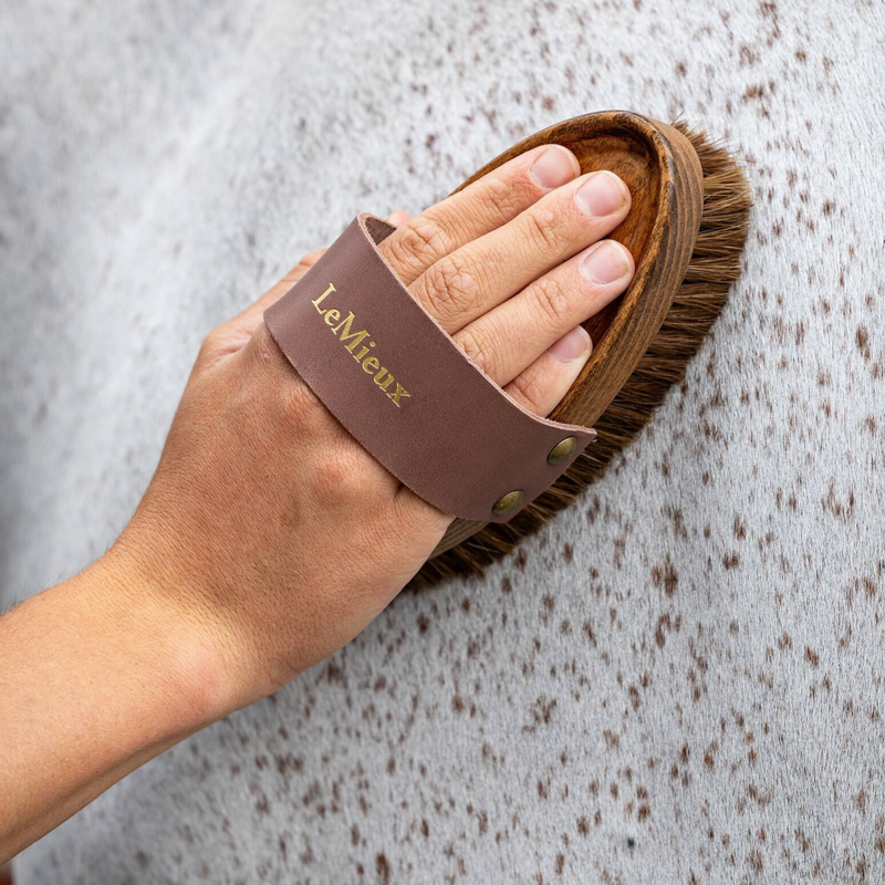 LeMieux Artisan Soft Speckled Brush - Brown-3